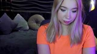 AnnabelleArt nude on live sex chat