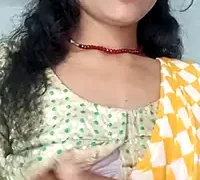 Eshna_Dabral naked strip on webcam for live sex chat