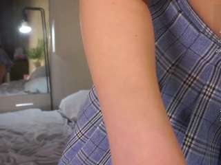 FlorenceBlumer nude on live sex chat