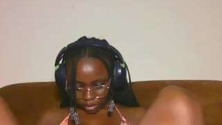 Hornyriri nude on live sex chat