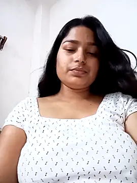 Hot-Sania22 naked strip on webcam for live sex chat