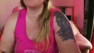 Kisicaxx nude on live sex chat