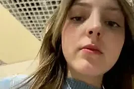MelonyBee naked strip on webcam for live sex chat