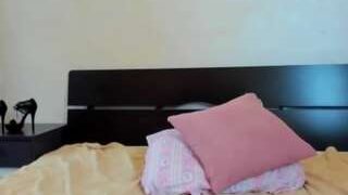 Miamaria nude on live sex chat