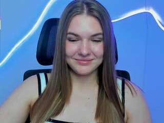 MiaReyy nude on live sex chat