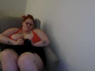 MysticLynn nude on live sex chat