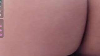 NicoleeSmith nude on live sex chat