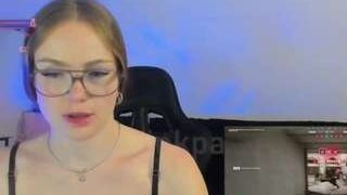 Piinkpandora nude on live sex chat