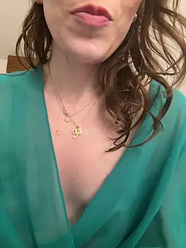 refem9 naked strip on webcam for live sex chat