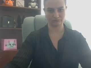 SansaraGold nude on live sex chat