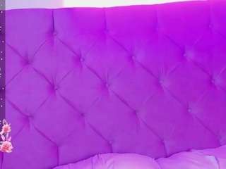 SommerWatkins nude on live sex chat