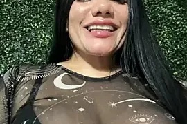 Abril10_ naked strip on webcam for live sex chat