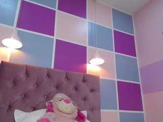 CarolinaWattson nude on live sex chat