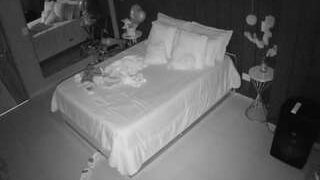 Casa Salsa Bedroom 2 nude on live sex chat