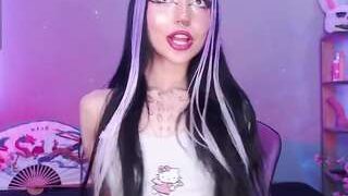 Cati-petite nude on live sex chat