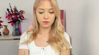 CindyBeauty nude on live sex chat