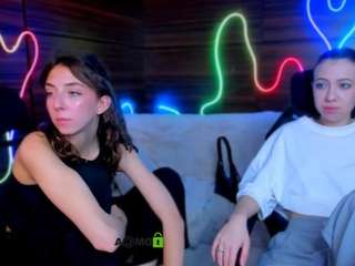 Hencylay nude on live sex chat