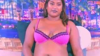 IndianChocolatePie nude on live sex chat