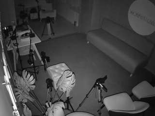 JuanBustos xfollow 2 nude on live sex chat
