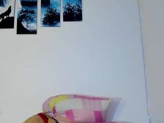 Lisa nude on live sex chat