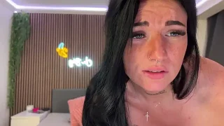 LizaRoxx naked strip on webcam for live sex chat