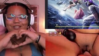 Mhia-Rey nude on live sex chat