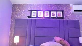 Samy-rivers nude on live sex chat