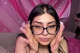 ThickerThanYoBitch naked strip on webcam for live sex chat