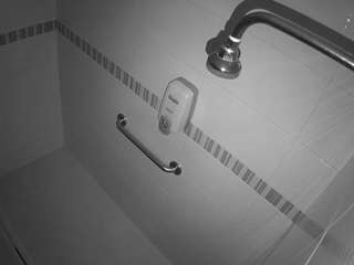 Voyeurcam jb shower 10 nude on live sex chat