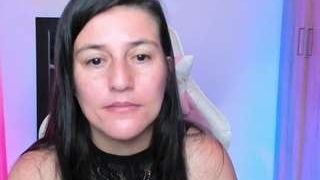 April-johnson nude on live sex chat
