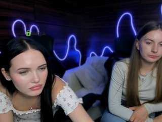 Audrey-weess nude on live sex chat