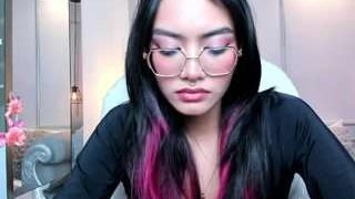 AzuraKindong nude on live sex chat