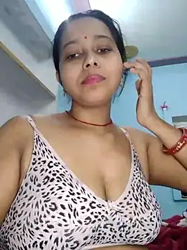 Bhabhi_no-1 naked strip on webcam for live sex chat