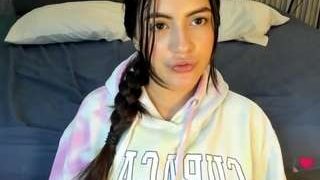 Candycameron2 nude on live sex chat