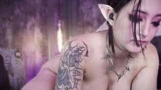 Charlotte nude on live sex chat