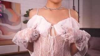 ElletteBody nude on live sex chat