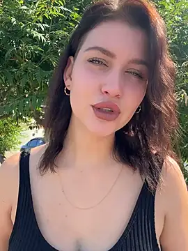 KikiWatson naked strip on webcam for live sex chat