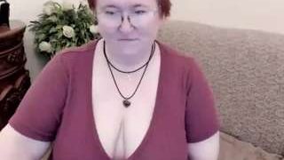 Leiamillersonn nude on live sex chat