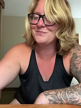 Lizzyloo naked strip on webcam for live sex chat
