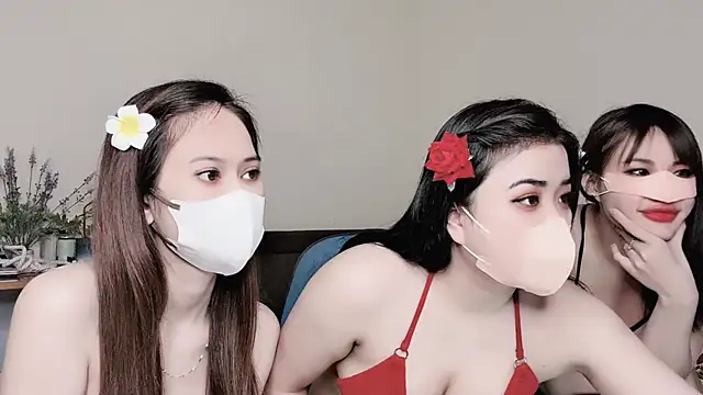 LyLy_Office naked strip on webcam for live sex chat
