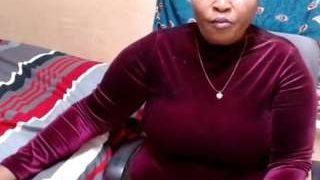 MatureNesh nude on live sex chat