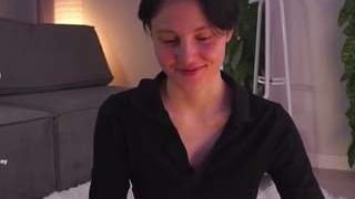 MeganCooks nude on live sex chat