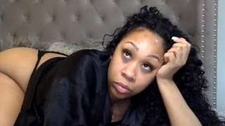 Miss Pretty Pocahontas nude on live sex chat