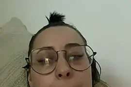 queenlo_xxx naked strip on webcam for live sex chat