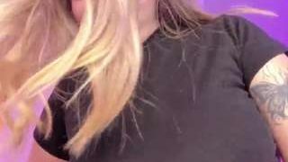 SabrinaWalker nude on live sex chat