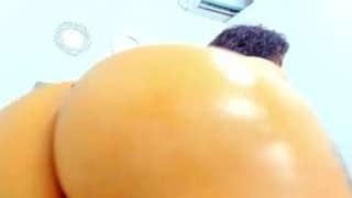 SEXY-BIGASS nude on live sex chat