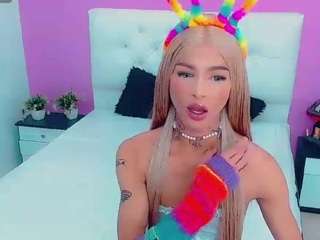 Sexy-isabella nude on live sex chat