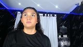 Venuss-love nude on live sex chat