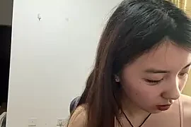 172—49—-xiaoxue naked strip on webcam for live sex chat