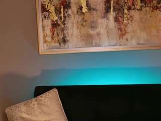 Aprilrhodes nude on live sex chat